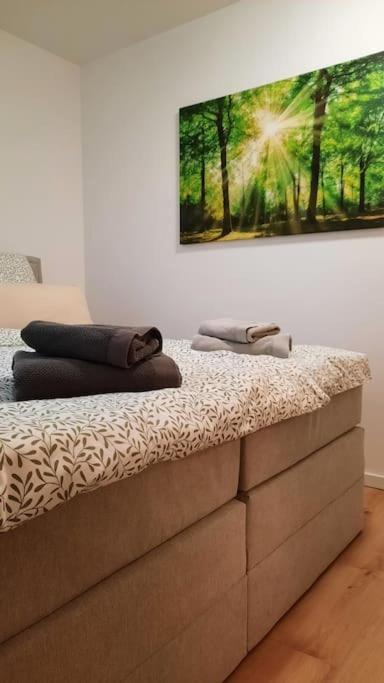 Neubau Ferienwohnung - Wallsbuell Wallsbull Экстерьер фото