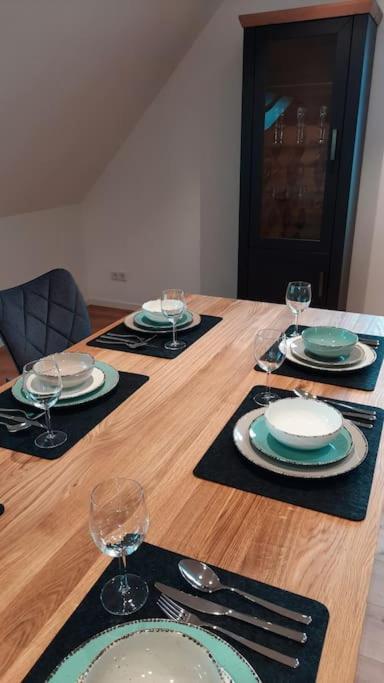 Neubau Ferienwohnung - Wallsbuell Wallsbull Экстерьер фото